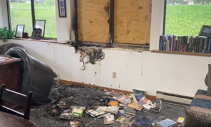 Feministas terroristas atacam centro pró-vida e causam incêndio