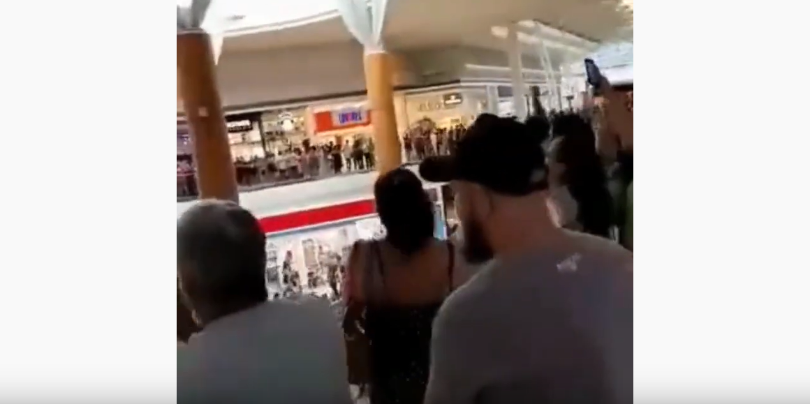 Militantes fazem ato pró-Lula no Shopping Vitória e clientes reagem: “Ladrão”